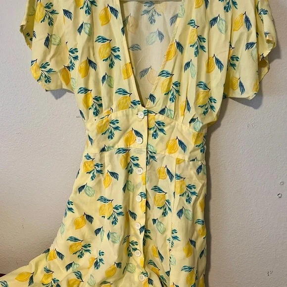 Marine Layer Camila Mini Dress
$188 Lemon print sundress sz Small A line flutter - Picture 5 of 7
